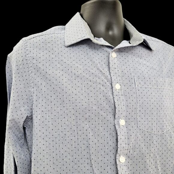 Kenneth Cole Casual Buttons Down Shirt Top Size: Small - Picture 2 of 8
